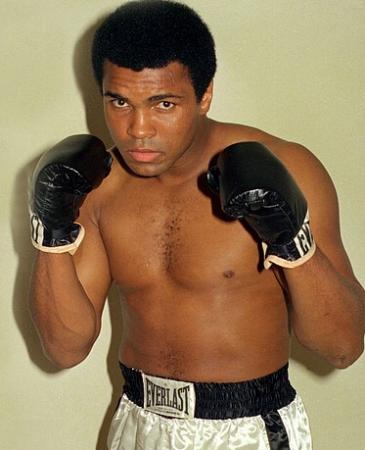This is the typical poster image of the world's greatest boxer.